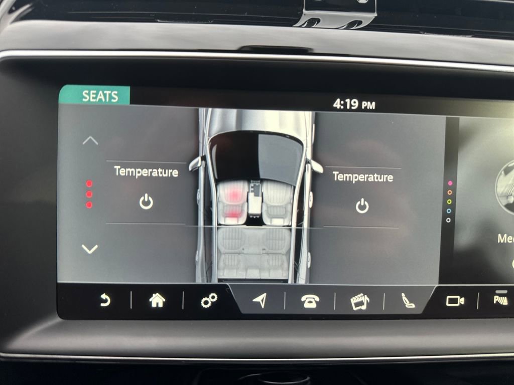 Used 2020 Jaguar F-PACE Prestige image 29