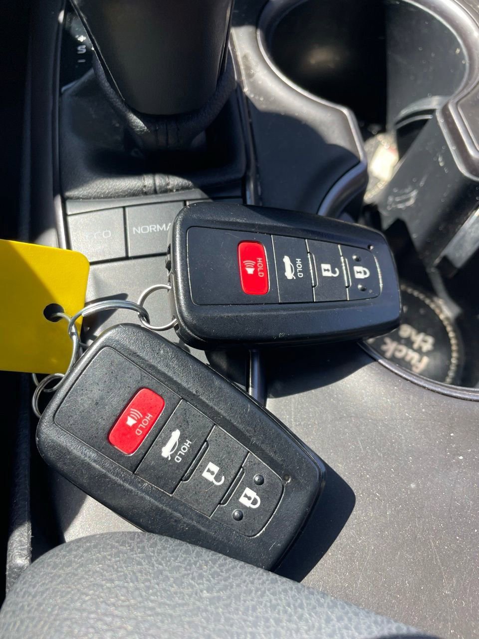 Used 2023 Toyota Camry SE w/ Convenience Package image 13