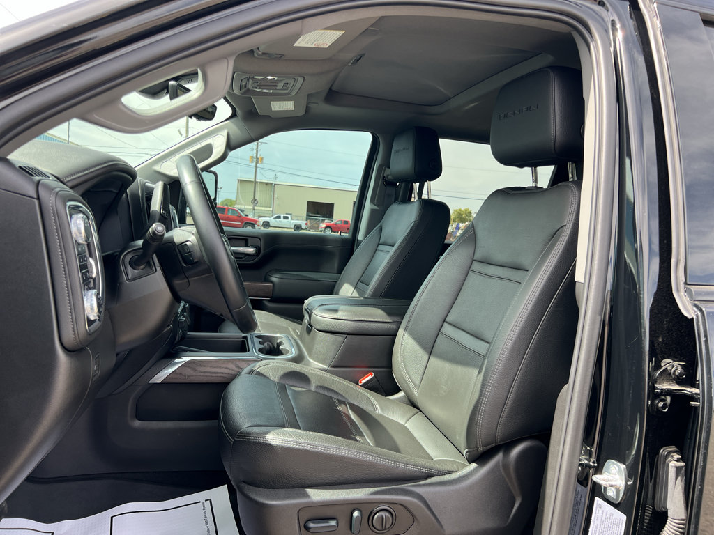 Certified 2023 GMC Sierra 3500 Denali w/ Denali Ultimate Package AWD/4WD image 16