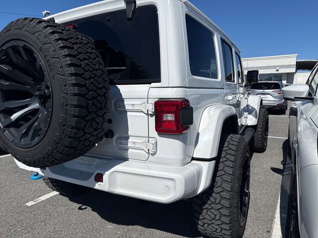 Used 2022 Jeep Wrangler Unlimited Sahara image 5