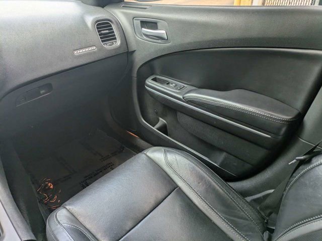 Used 2021 Dodge Charger SXT w/ Leather Interior Group image 14