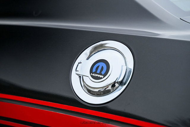 Used 2010 Dodge Challenger R/T w/ Mopar 10 Pkg RWD image 46