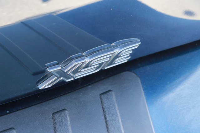 Used 2022 Toyota Corolla XSE image 7