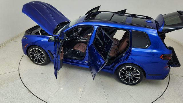 Used 2025 BMW X7 M60i image 94