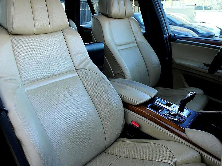 Used 2012 BMW X5 M image 23