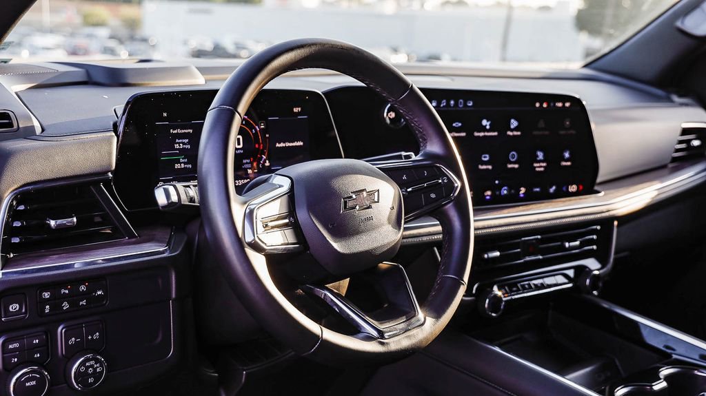 Used 2025 Chevrolet Tahoe Z71 image 24