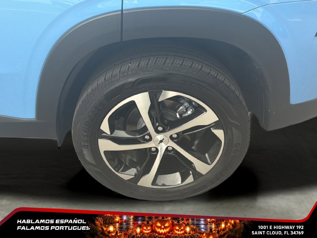Certified 2024 Chevrolet Trax RS w/ Driver Confidence Package FWD image 11