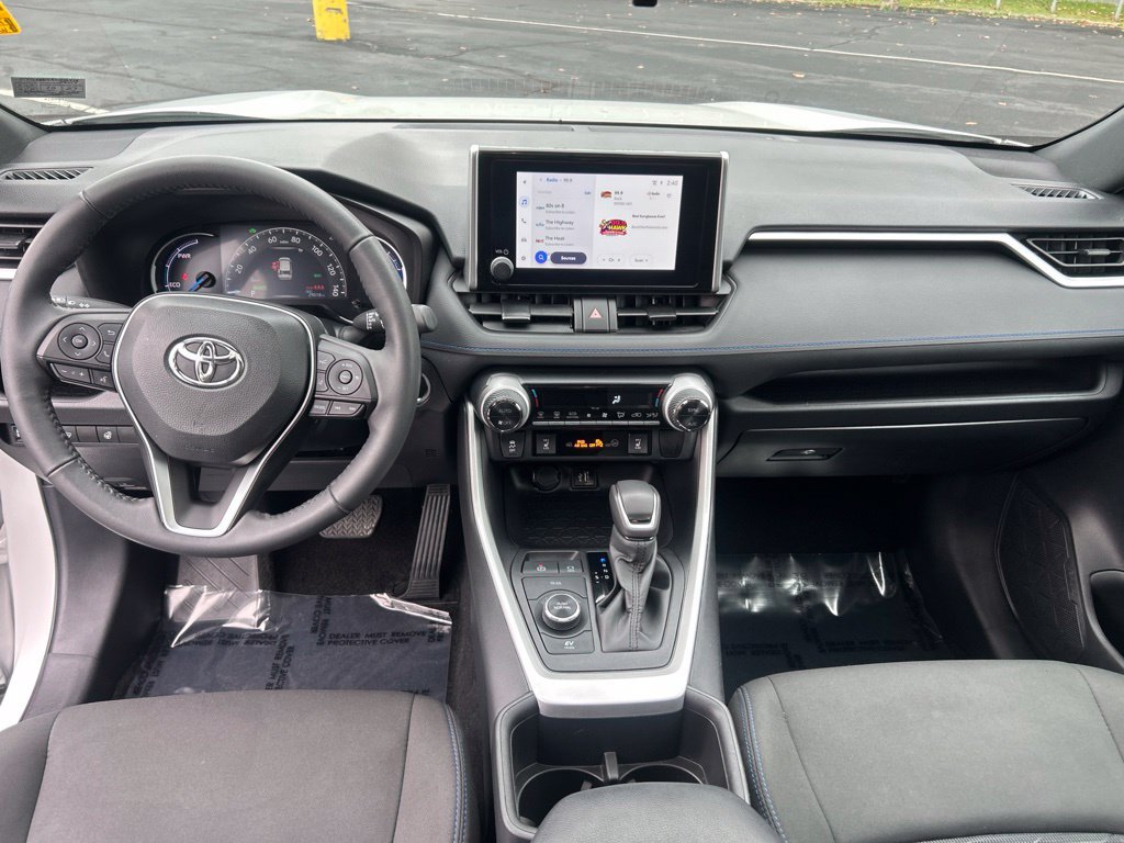 Certified 2024 Toyota RAV4 SE w/ Convenience Package AWD/4WD image 12