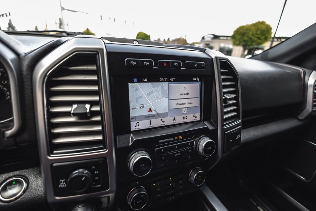 Used 2018 Ford F150 Platinum w/ Technology Package AWD/4WD image 17