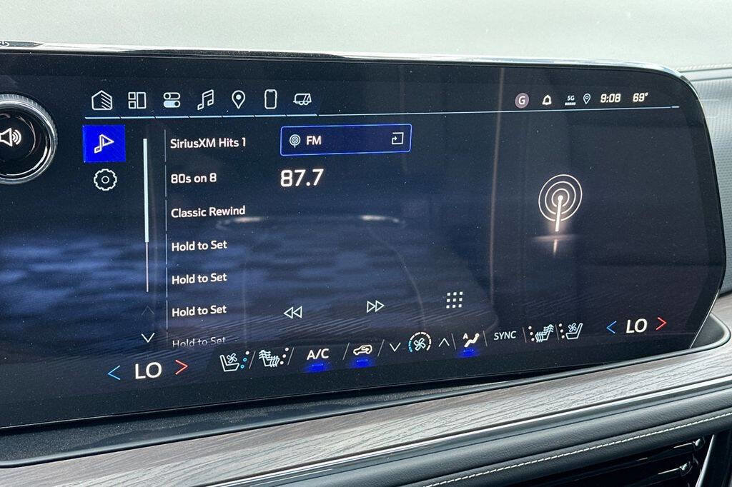 New 2025 Chevrolet Tahoe Premier image 21