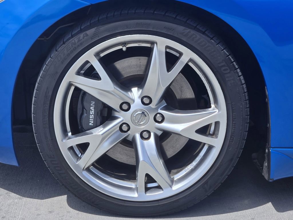 Used 2012 Nissan 370Z Touring w/ Sport Pkg RWD image 12