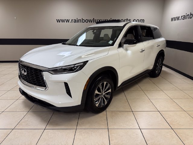 Used 2025 INFINITI QX60 Pure FWD image 3