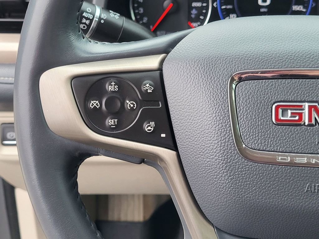 Used 2020 GMC Acadia Denali w/ Denali Ultimate Package image 14