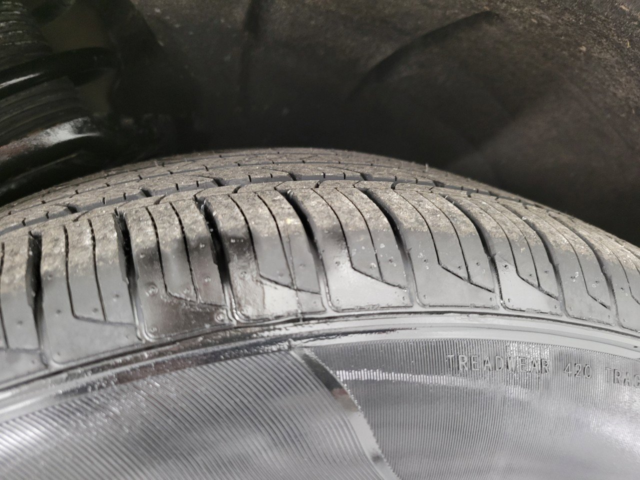 Used 2023 Buick Envision Essence image 4