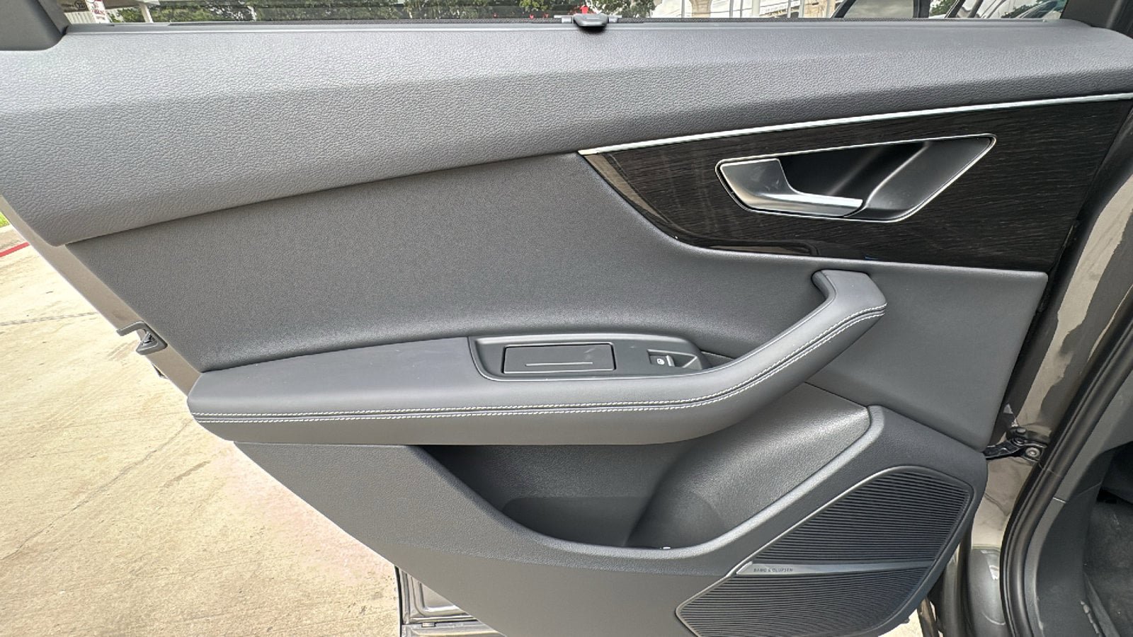 New 2026 Audi Q7 3.0T Premium Plus AWD/4WD image 16