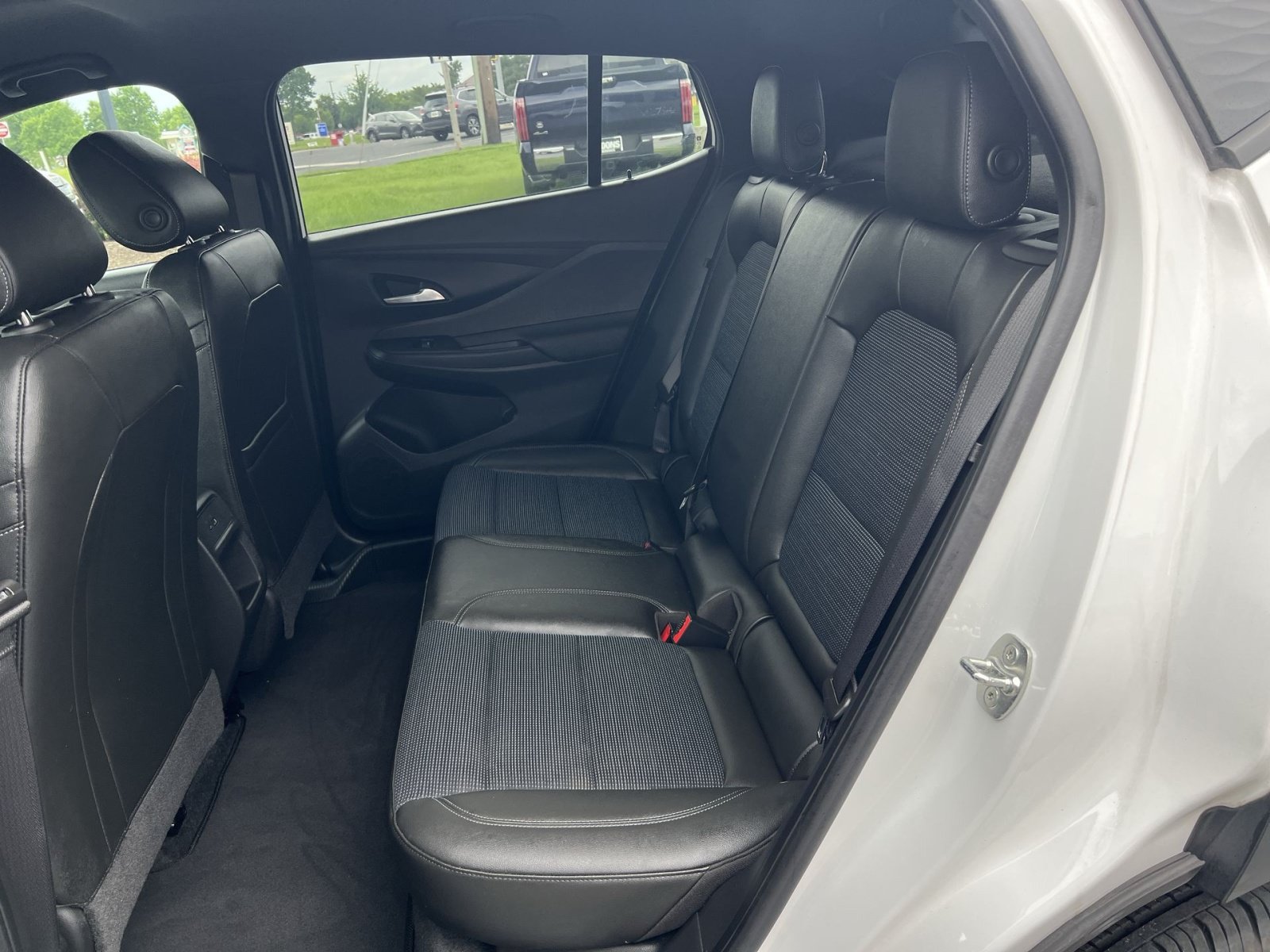 Used 2024 Buick Envista Preferred FWD image 22