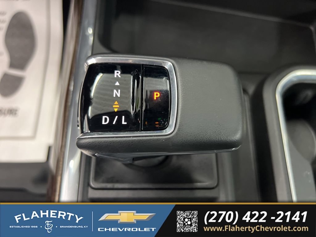 Used 2025 GMC Sierra 1500 Elevation w/ Preferred Package AWD/4WD image 32