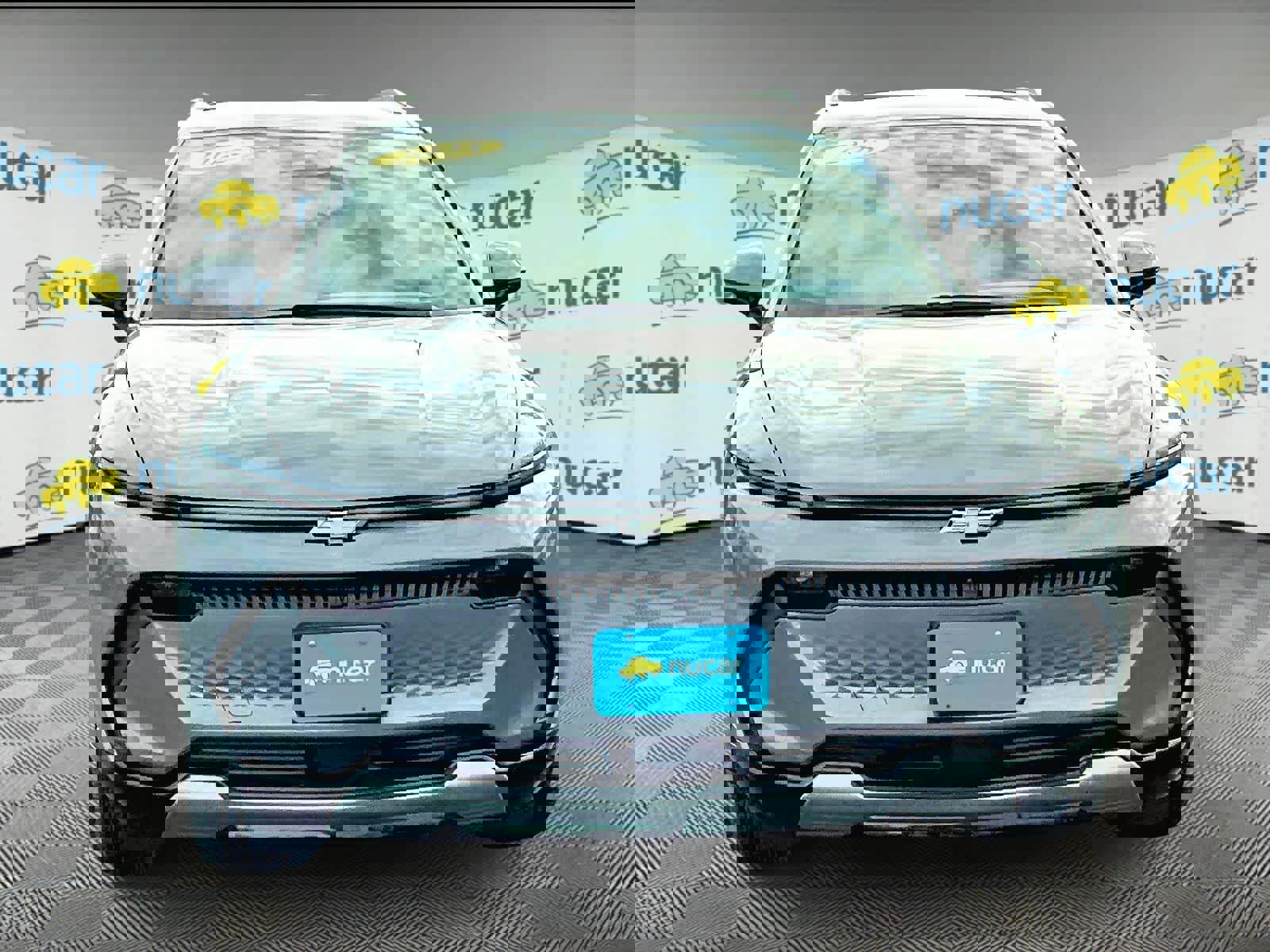 Used 2025 Chevrolet Equinox EV LT image 2