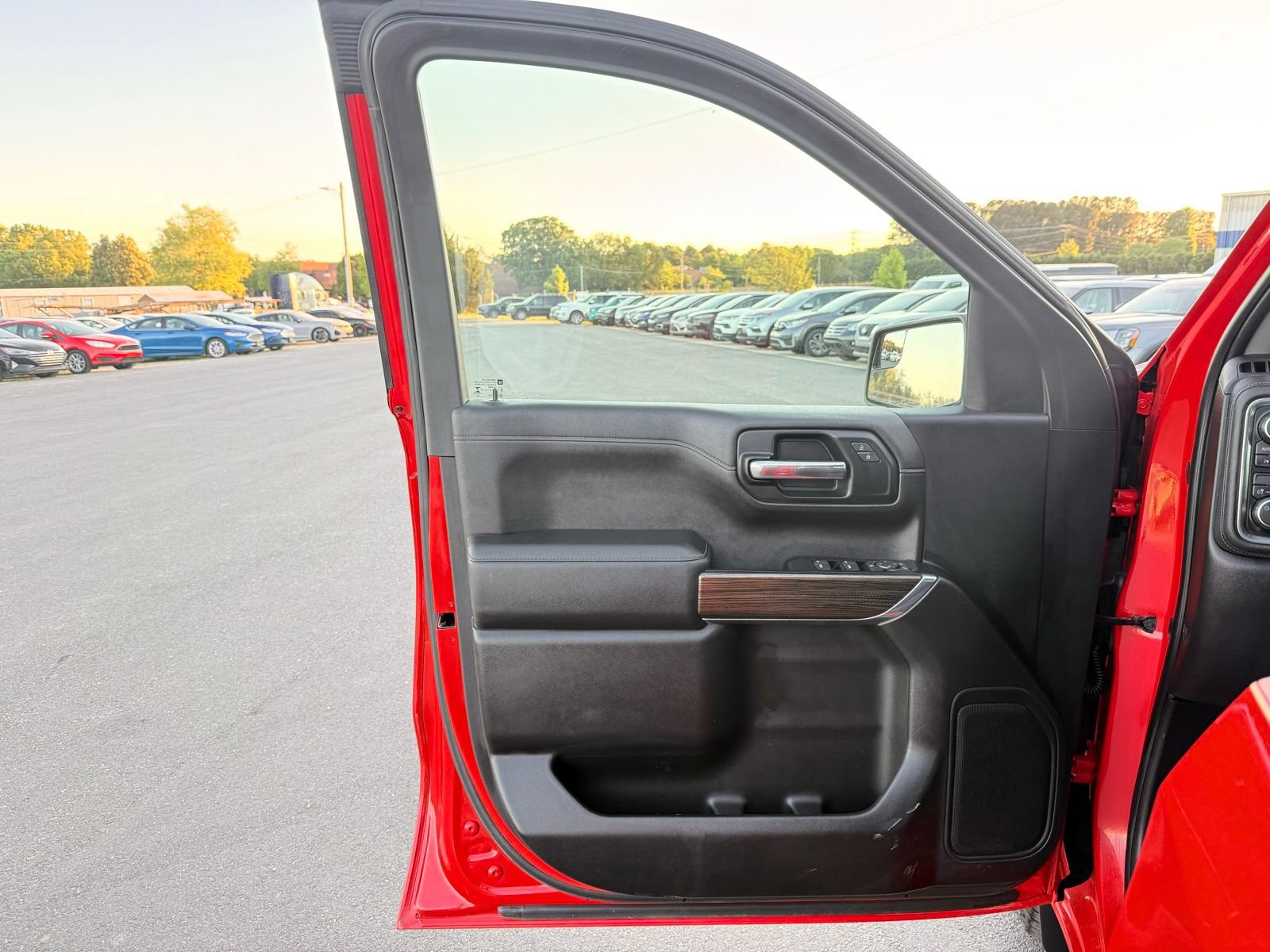 Used 2019 Chevrolet Silverado 1500 LT w/ All-Star Edition AWD/4WD image 15