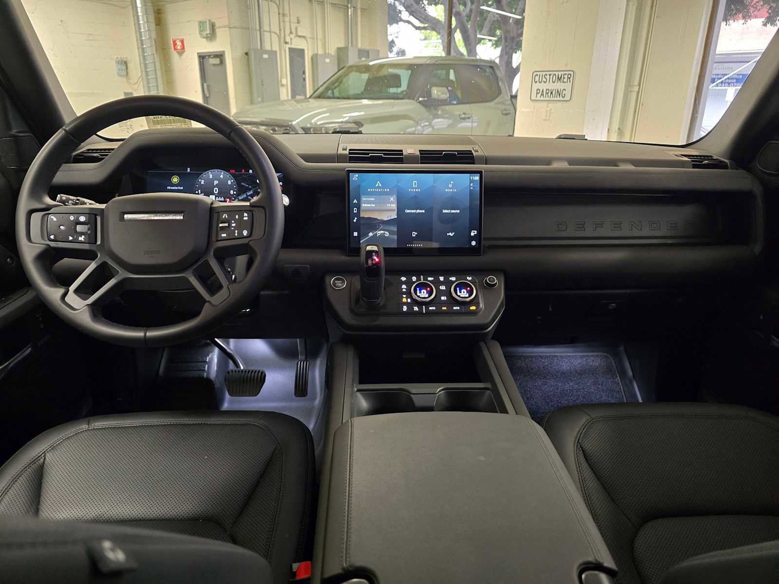 Used 2025 Land Rover Defender 110 S AWD/4WD image 19