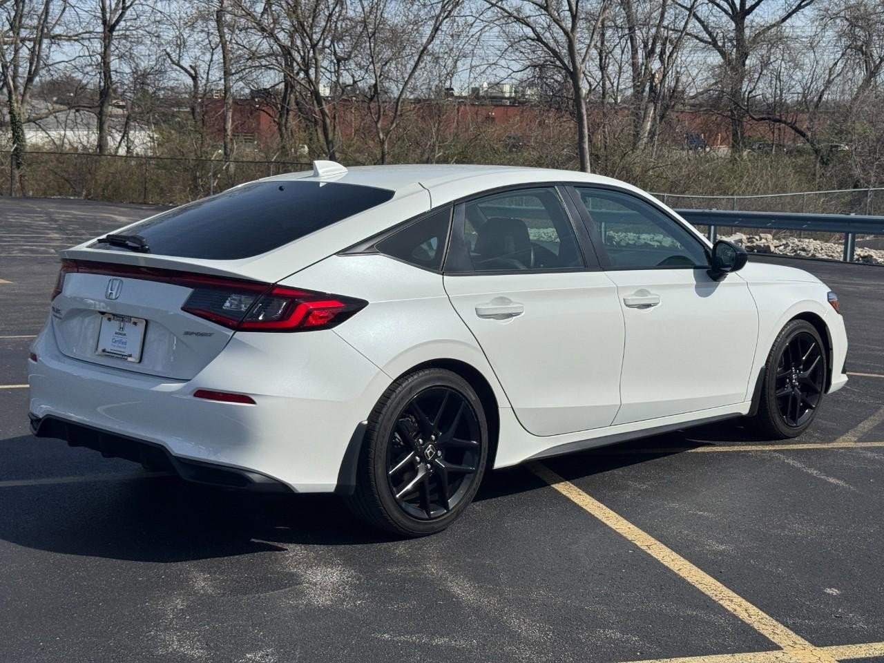 Certified 2025 Honda Accord SE image 4