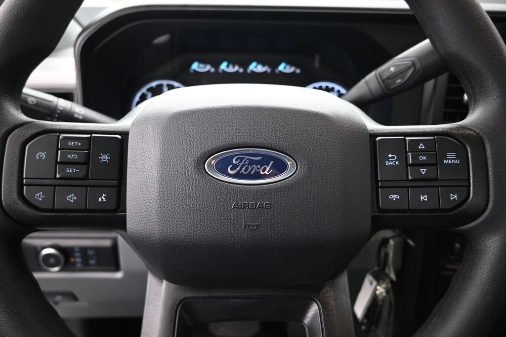 New 2026 Ford F350 XL w/ XL Chrome Package RWD image 11