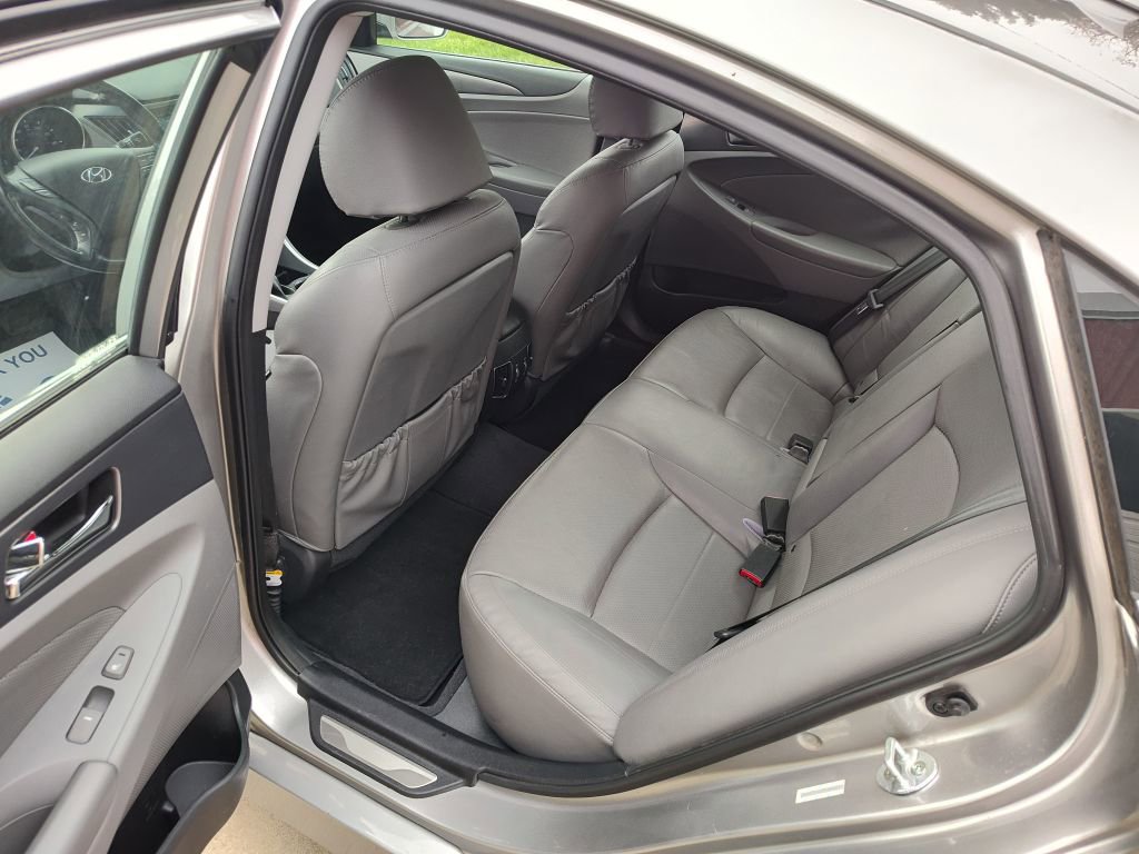 Used 2013 Hyundai Sonata Limited image 6