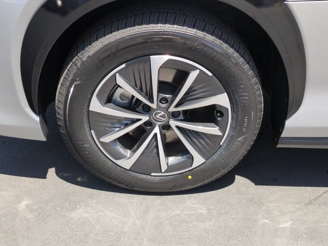 Used 2024 Lexus RZ 300e Premium w/ Accessory Package (Z1) FWD image 9
