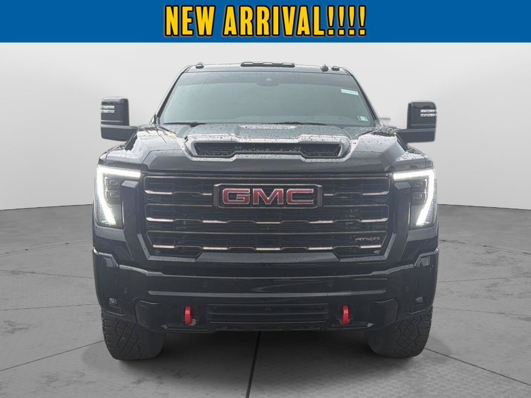 Used 2025 GMC Sierra 2500 AT4X AWD/4WD image 8