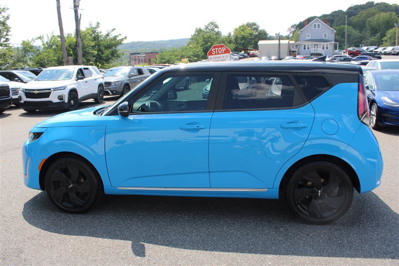 Used 2023 Kia Soul GT-Line FWD image 5