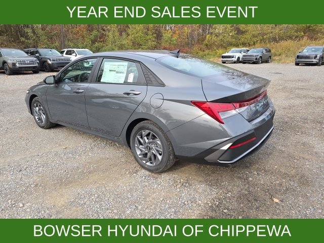 New 2026 Hyundai Elantra Blue image 3