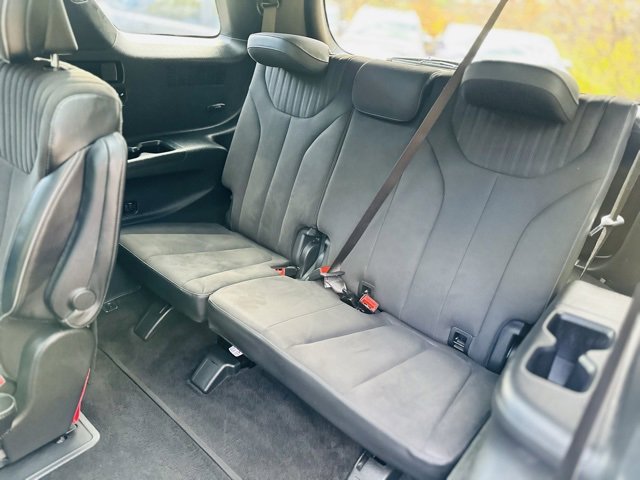 Used 2024 Hyundai Palisade Calligraphy image 23