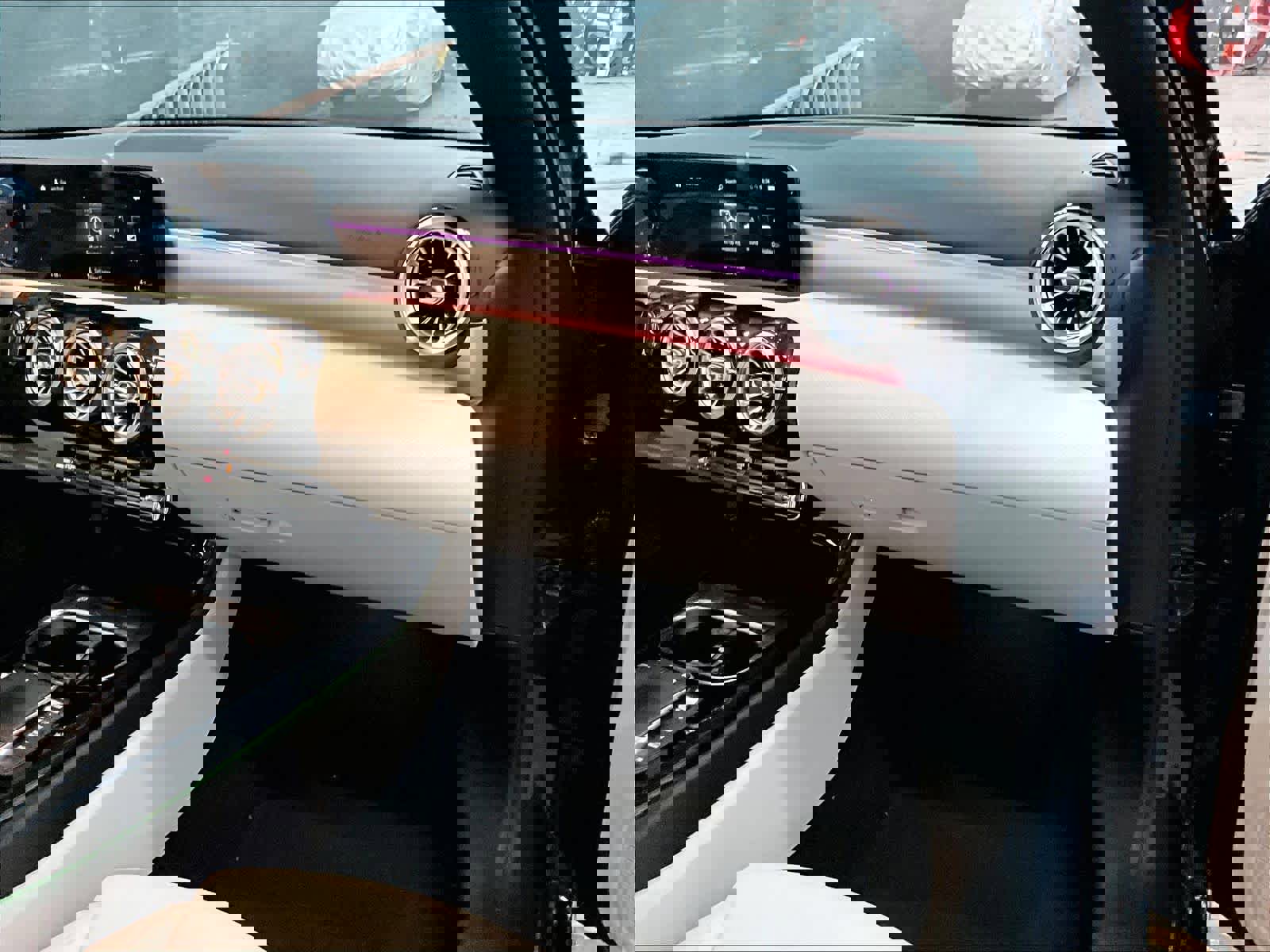 Used 2021 Mercedes-Benz A 220 image 18