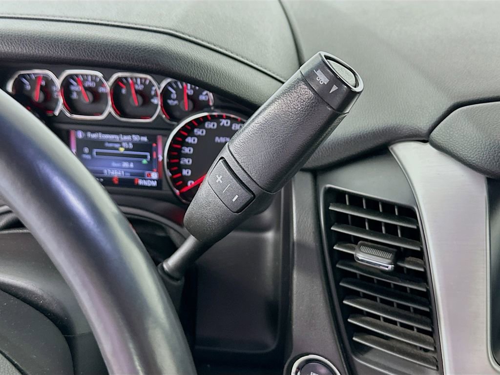 Used 2016 GMC Yukon SLT w/ Open Road Package image 17