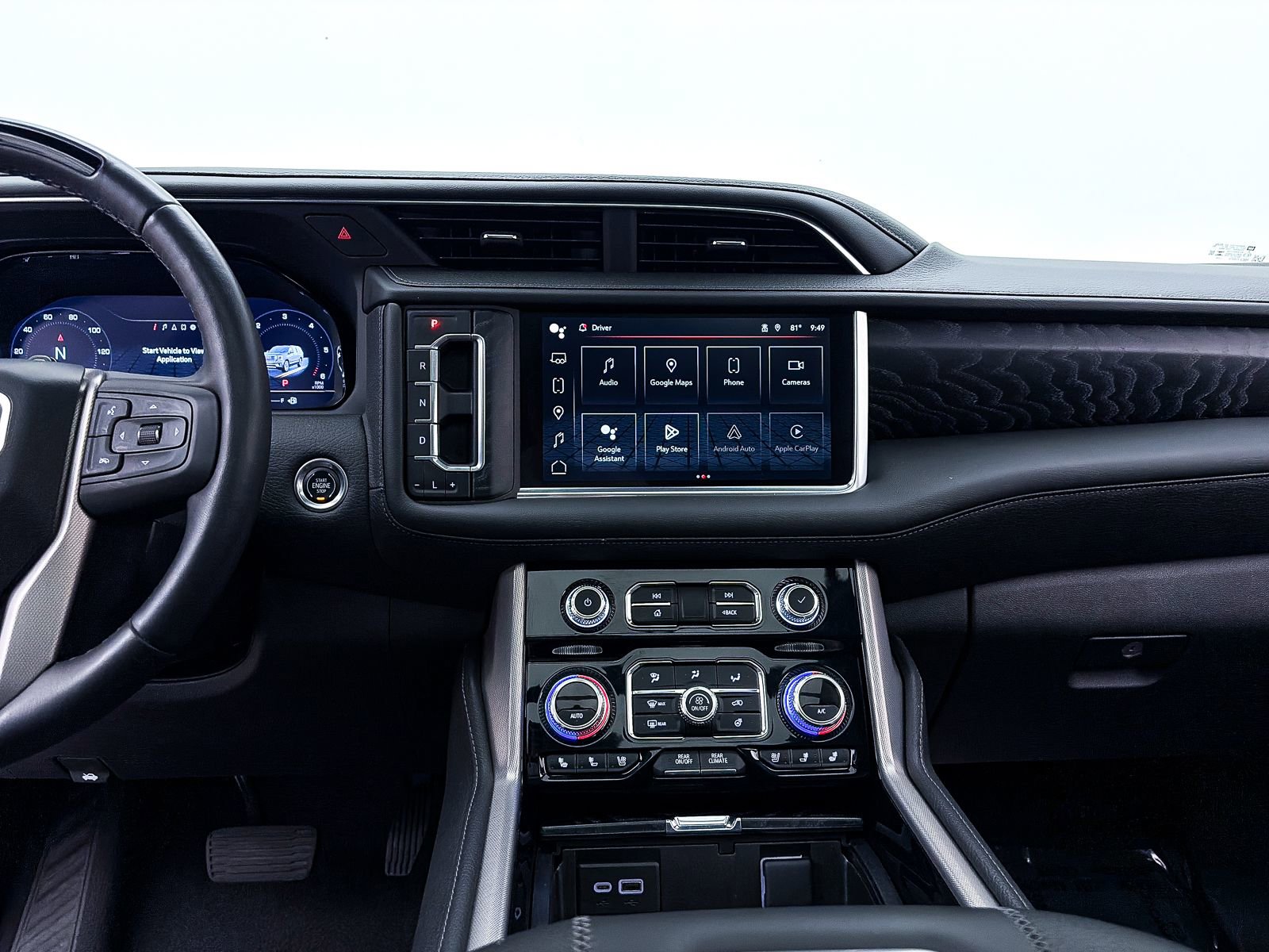 Used 2024 GMC Yukon Denali w/ Advanced Technology Package AWD/4WD image 11