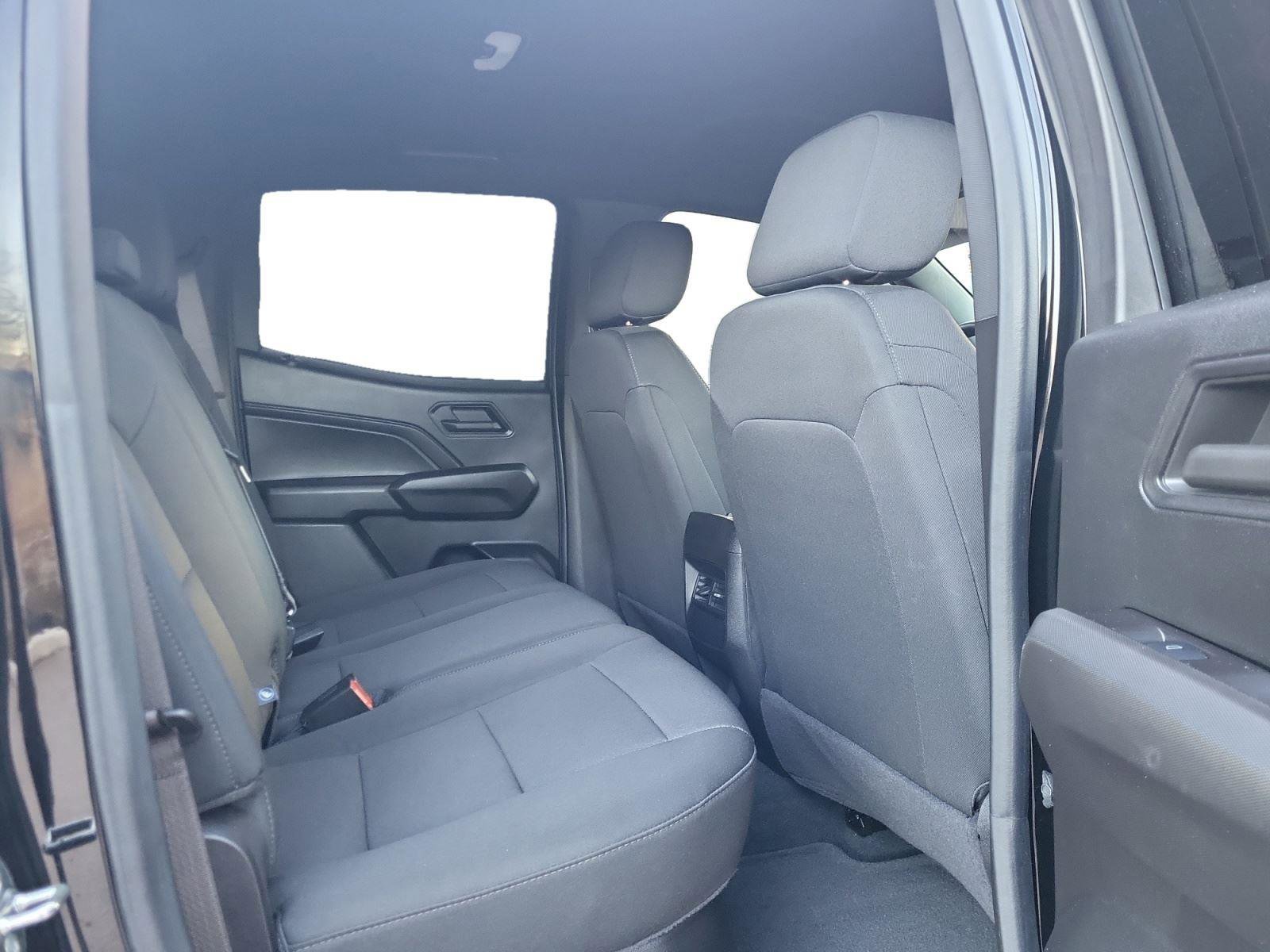 Used 2024 Chevrolet Colorado Trail Boss w/ Safety Package image 22