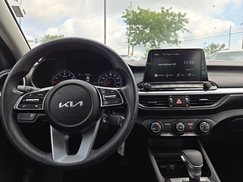 Certified 2024 Kia Forte LXS FWD image 33