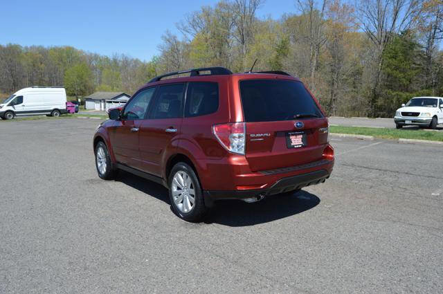 Used 2011 Subaru Forester 2.5X Premium w/ All-Weather Pkg image 60