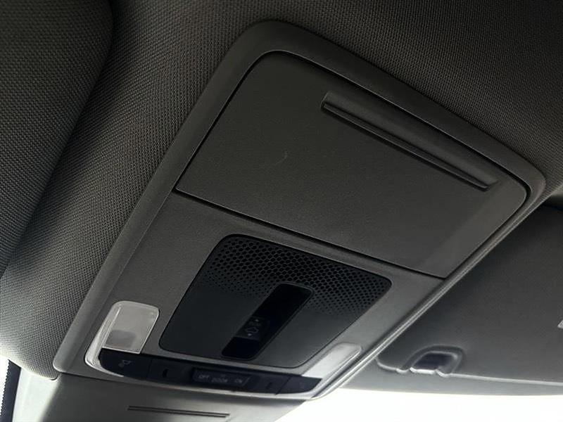 Used 2025 Acura Integra image 34