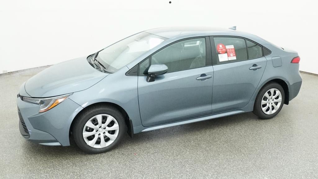 New 2027 Toyota Corolla LE FWD image 2