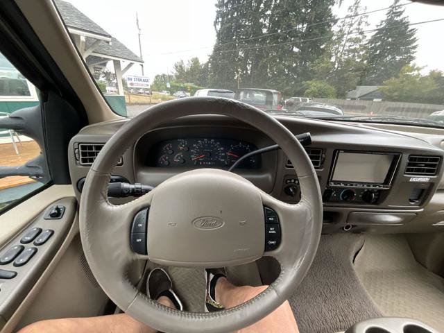 Used 2000 Ford Excursion Limited AWD/4WD image 9