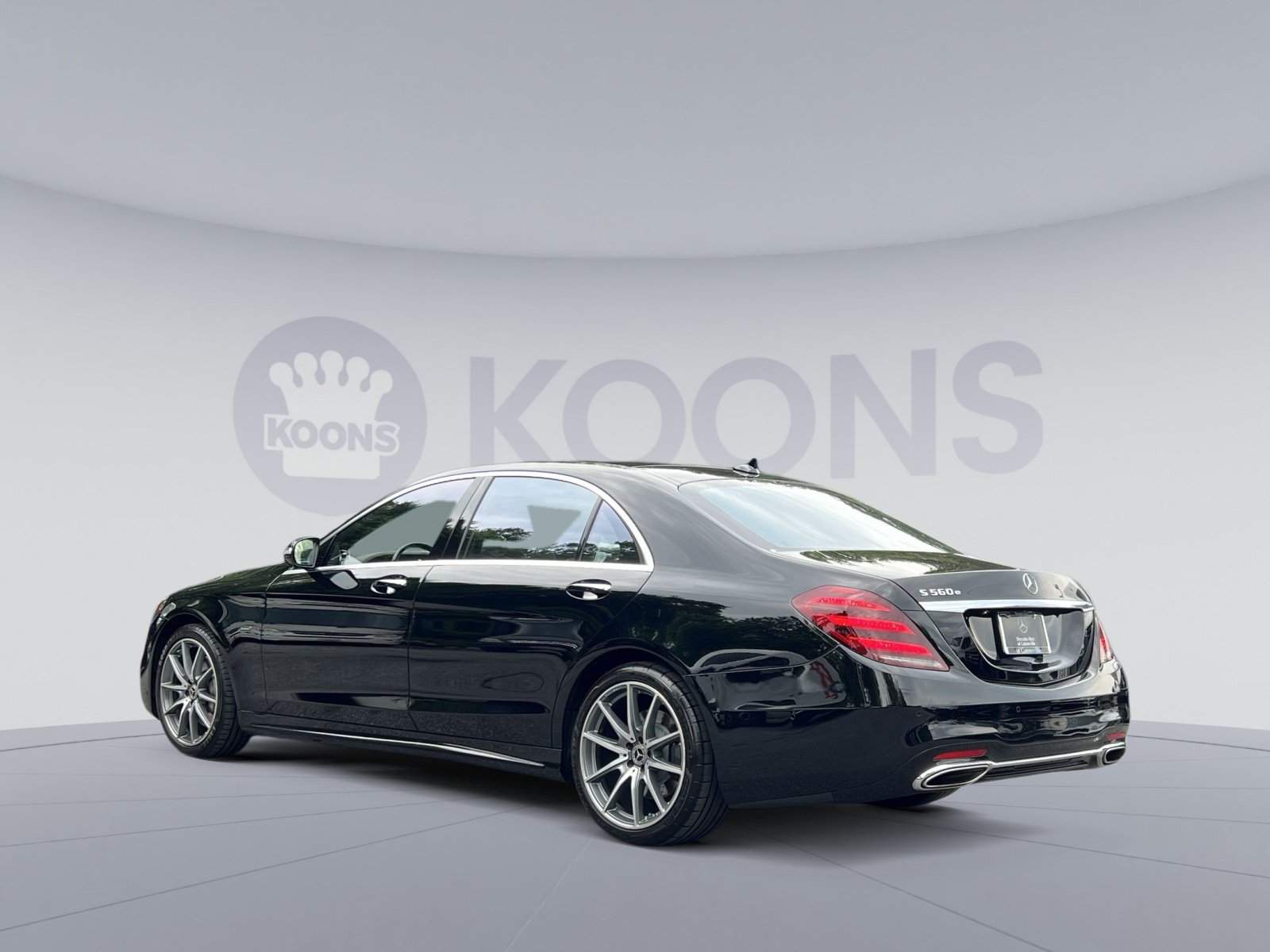 Used 2019 Mercedes-Benz S 560e image 8