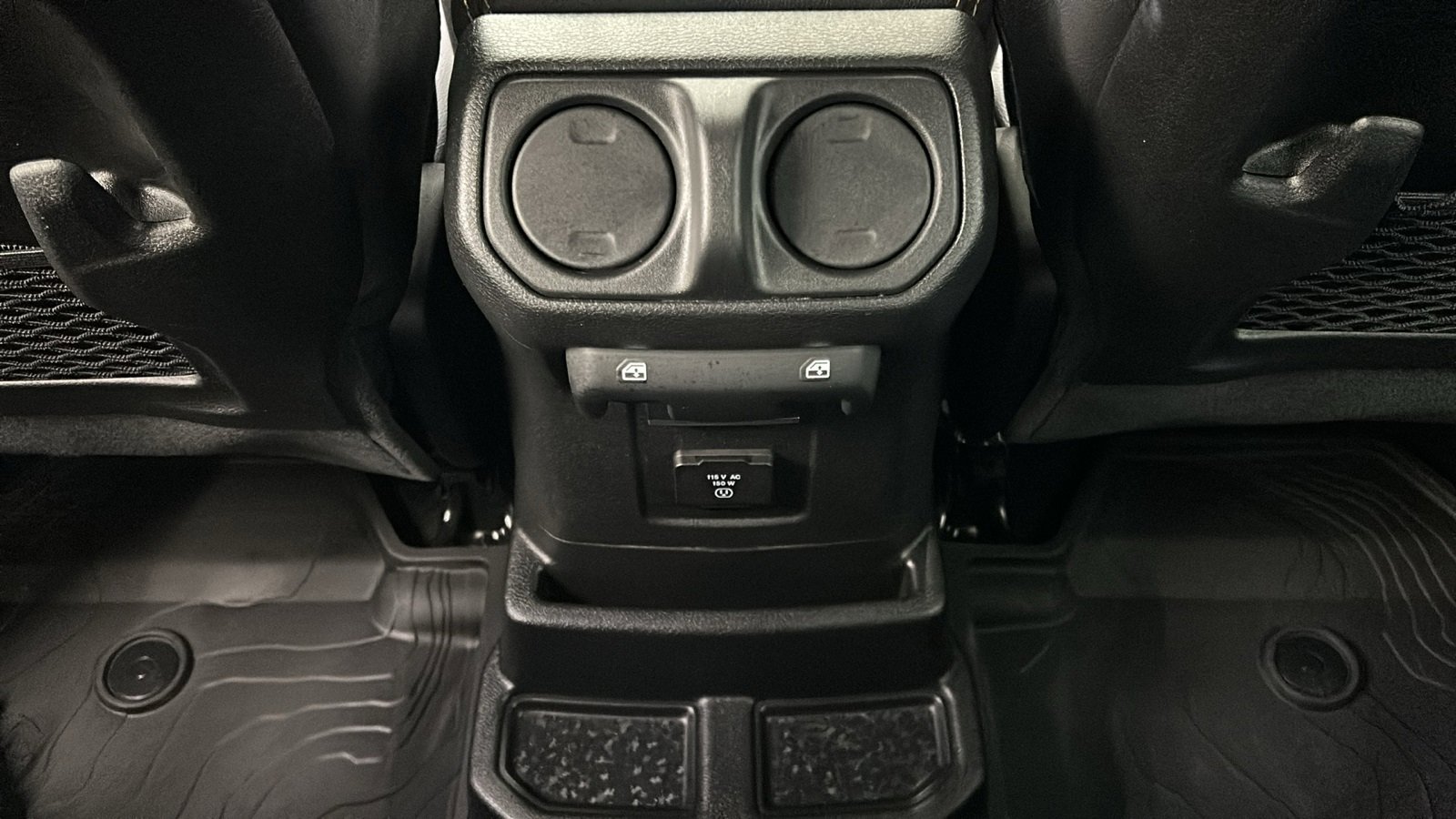 Used 2024 Jeep Wrangler Unlimited Sahara w/ Safety Group image 34