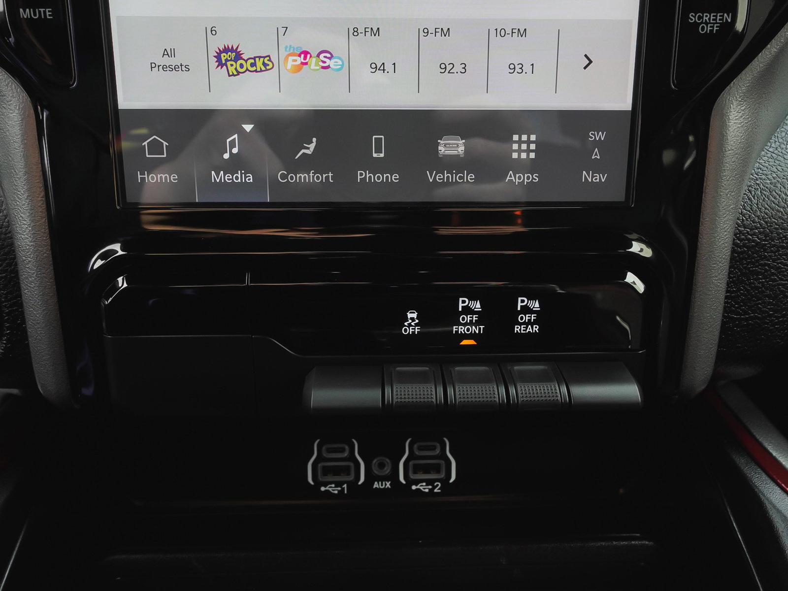 Used 2025 RAM 1500 Rebel AWD/4WD image 30
