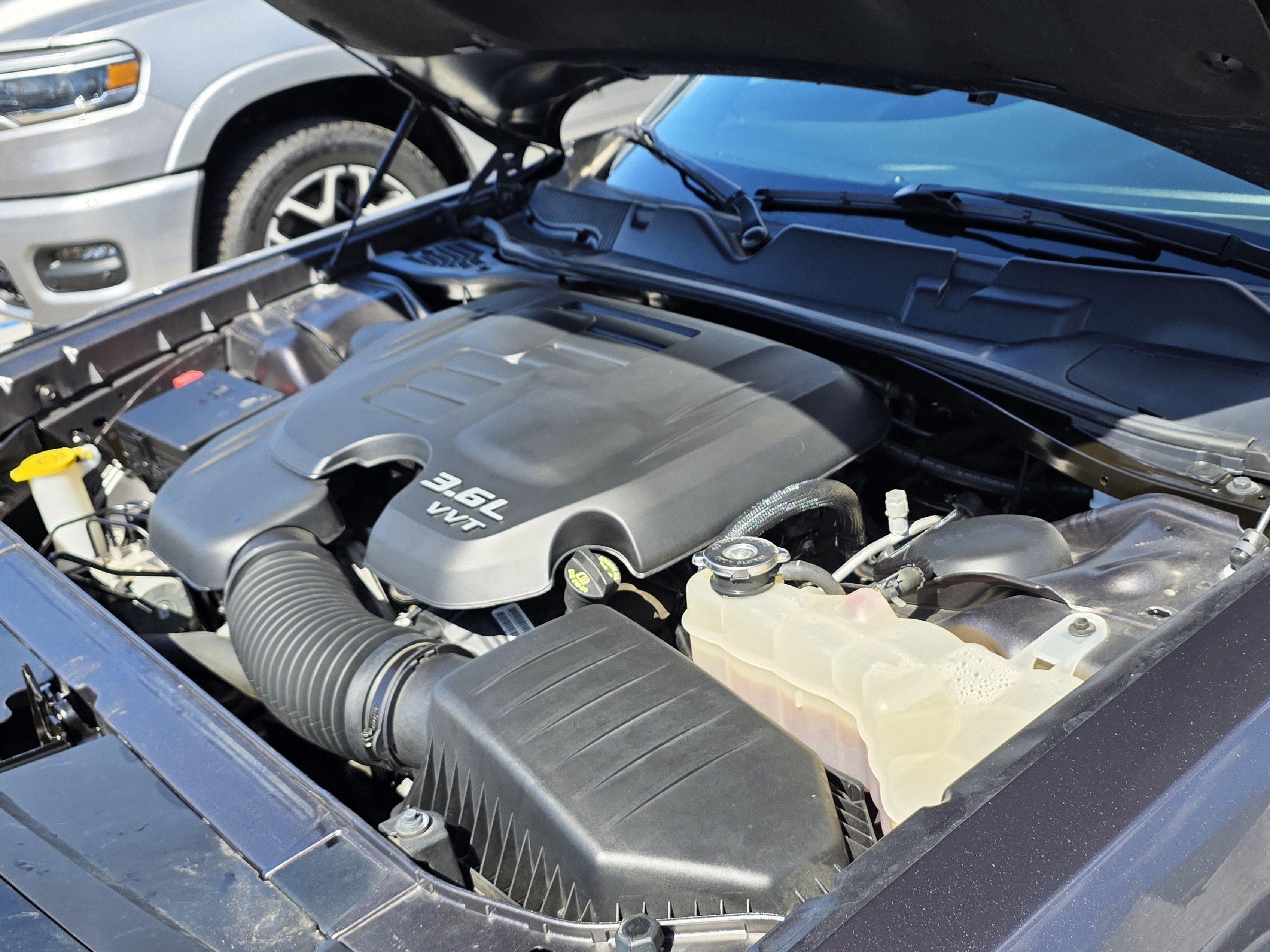 Certified 2020 Dodge Challenger SXT RWD image 17