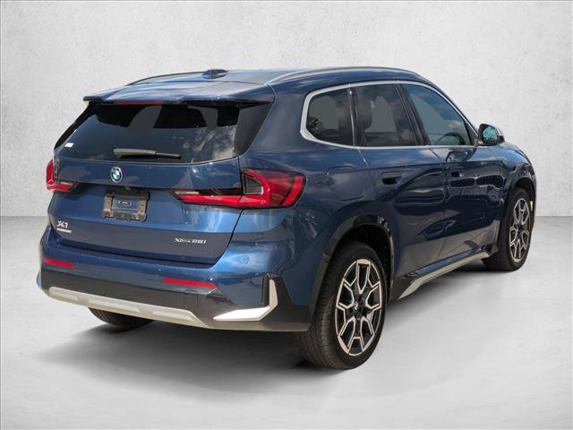 Used 2023 BMW X1 xDrive28i w/ Convenience Package AWD/4WD image 5