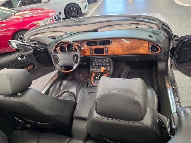 Used 2001 Jaguar XKR Convertible RWD image 15