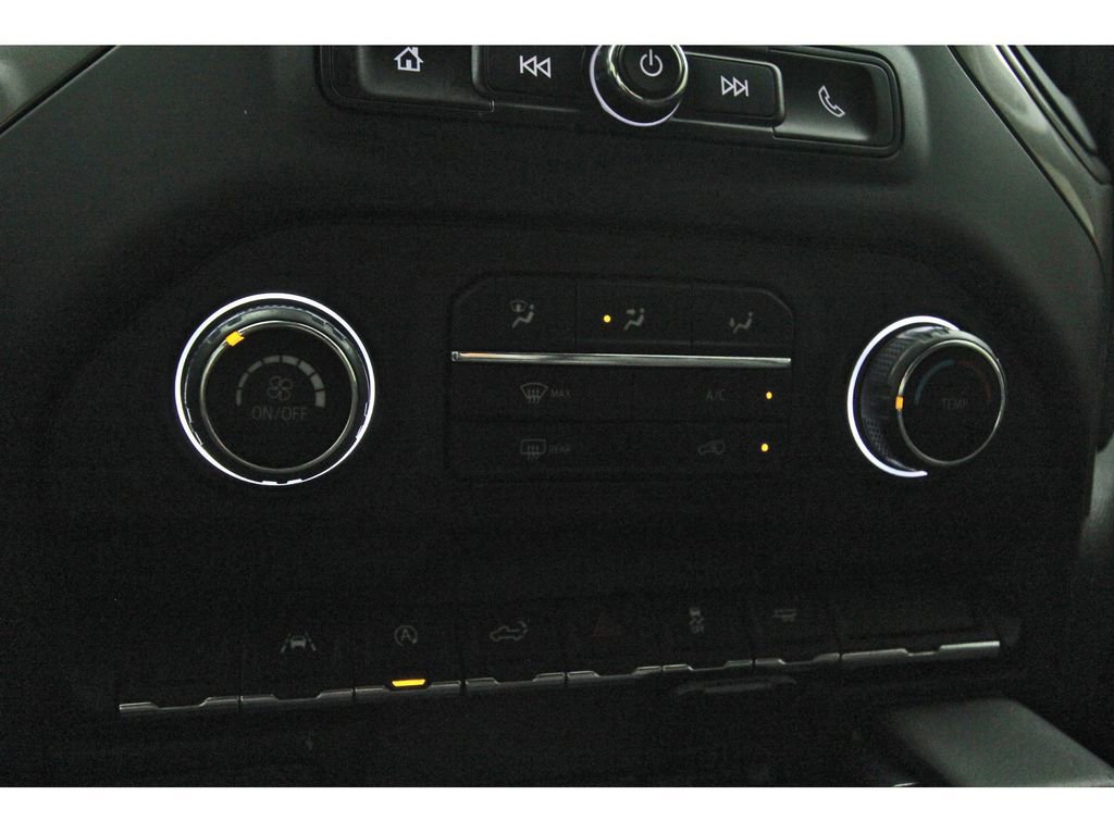 Used 2024 Chevrolet Silverado 1500 Custom image 23