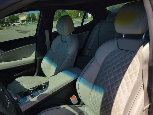 Used 2023 Genesis G70 3.3T w/ Sport Prestige Package image 23