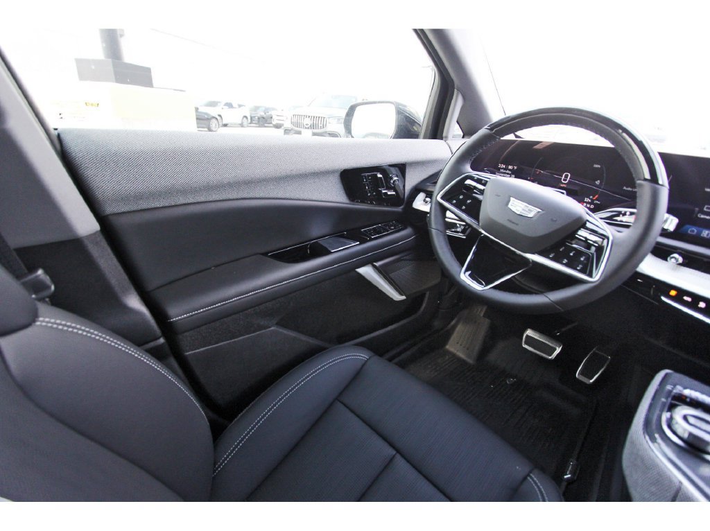 New 2027 Cadillac Optiq Premium Luxury AWD/4WD image 8